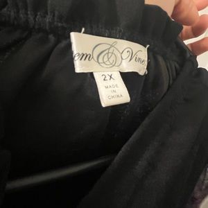 Stem&Vine floral sleeve shirt.